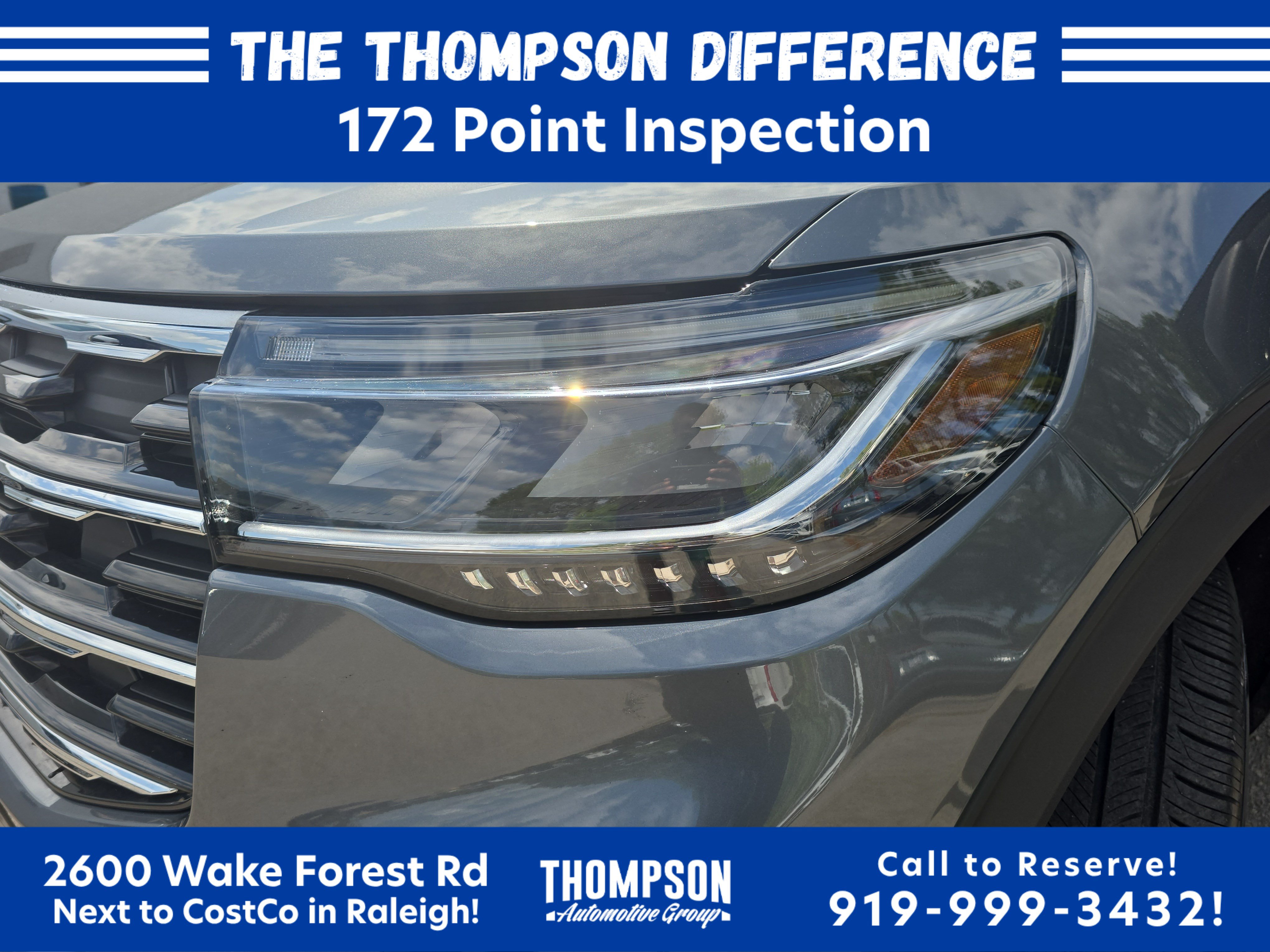 Used 2025 Ford Explorer Active RWD image 31