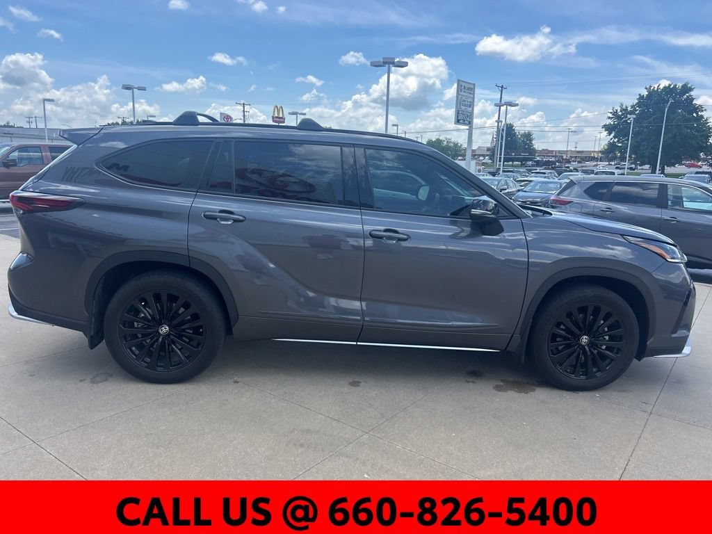 Certified 2025 Toyota Highlander XSE AWD/4WD image 5