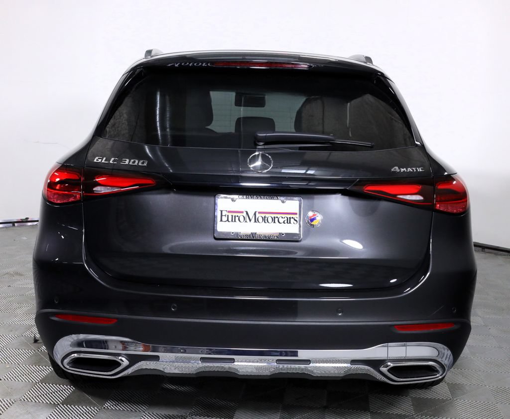 Used 2026 Mercedes-Benz GLC 300 4MATIC image 5