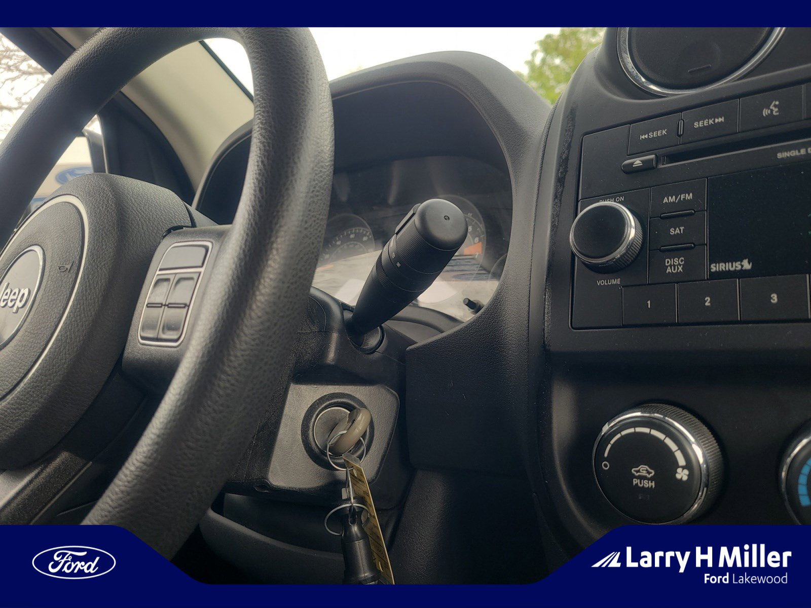 Used 2017 Jeep Compass Sport image 28