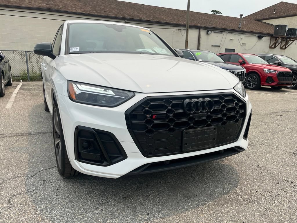 Used 2023 Audi SQ5 Premium Plus w/ Premium Plus Package AWD/4WD image 2