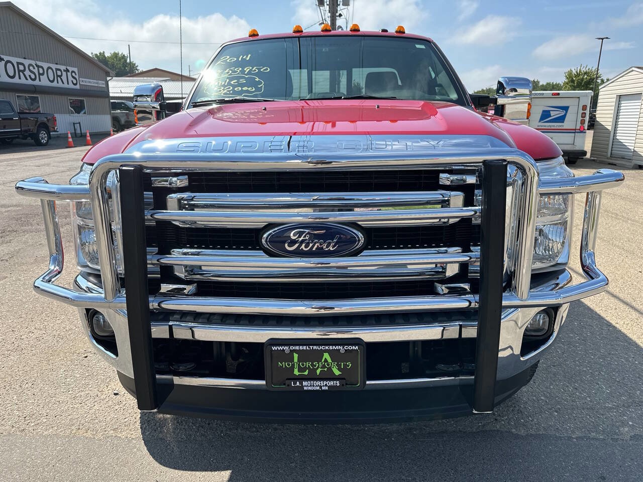 Used 2014 Ford F350 Lariat w/ Lariat Interior Package image 7