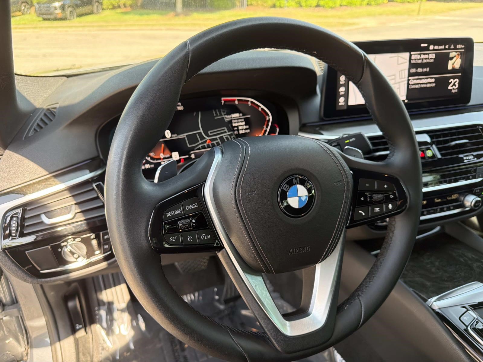 Certified 2023 BMW 530i w/ Premium Package RWD image 18