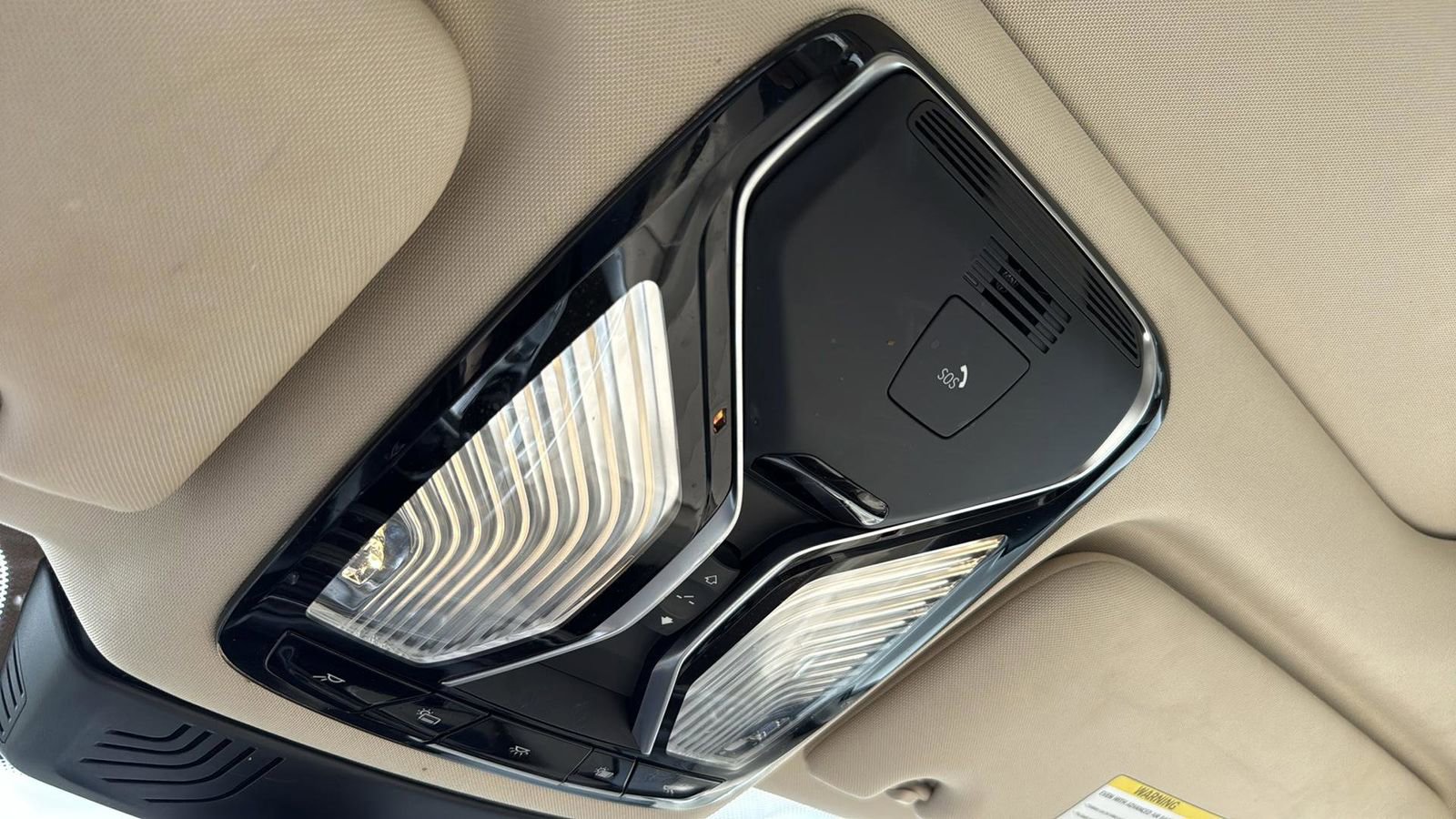 Used 2019 BMW 740i w/ Executive Package image 23