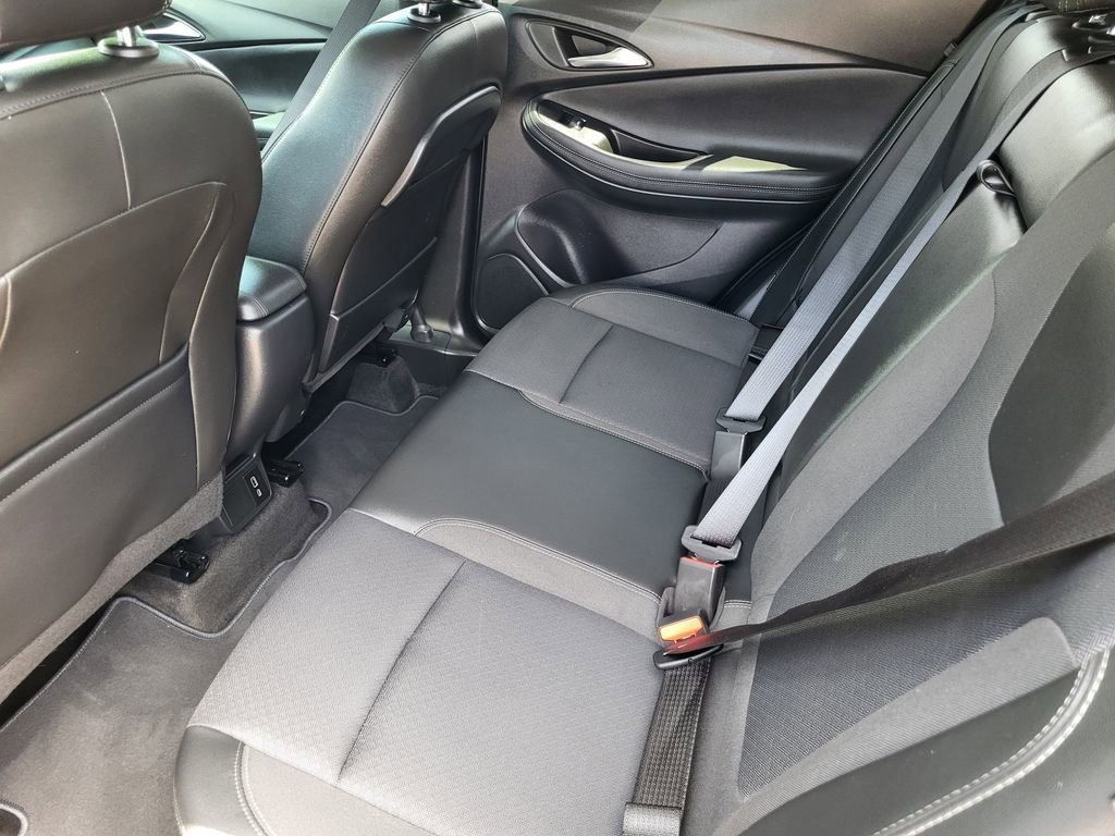 Used 2023 Buick Encore GX Select FWD image 20