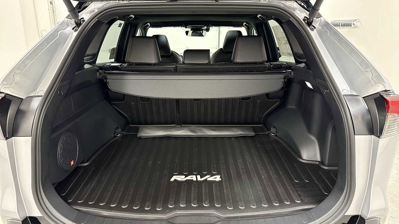 New 2025 Toyota RAV4 XSE image 28