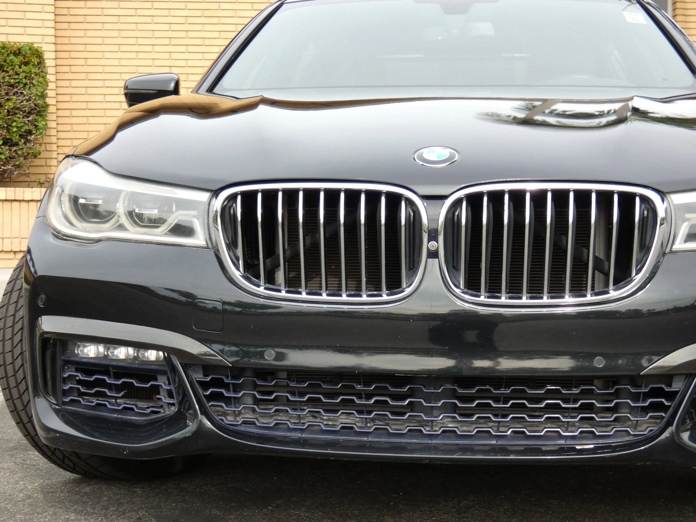 Used 2016 BMW 750i xDrive image 19