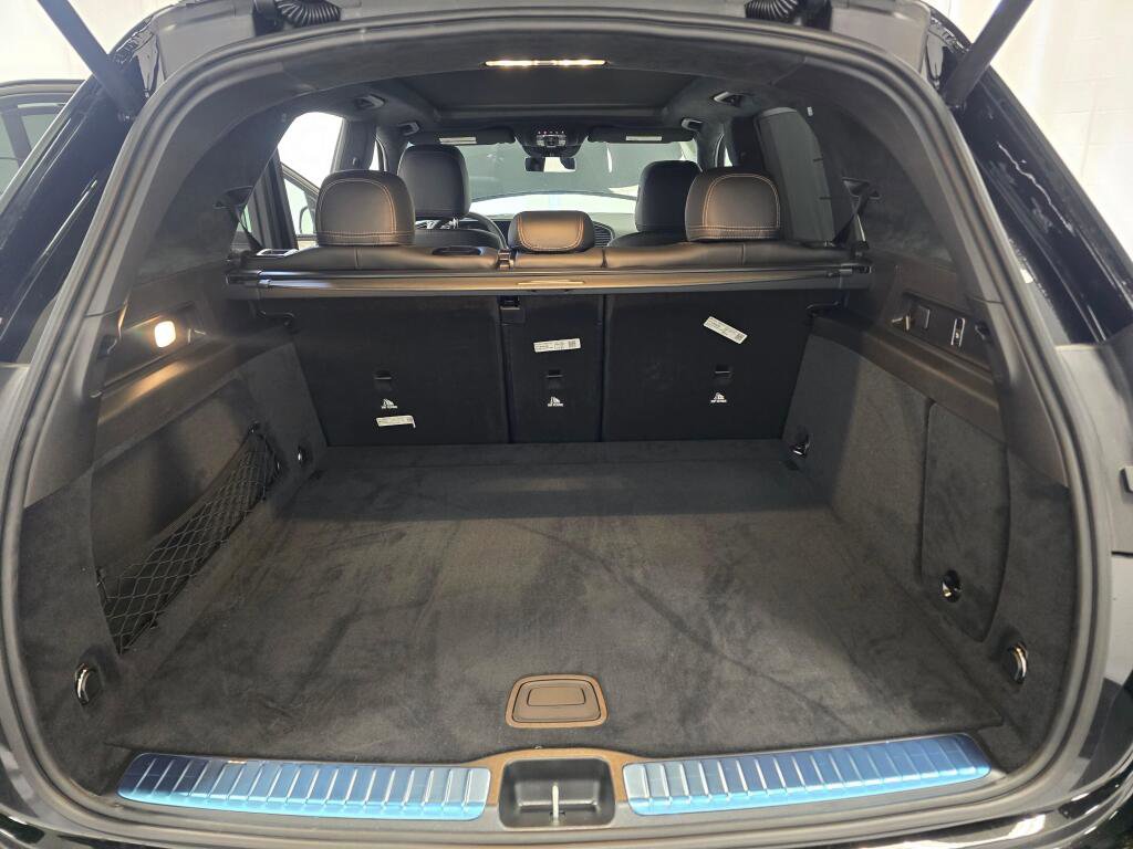 New 2026 Mercedes-Benz GLE 63 AMG S image 11