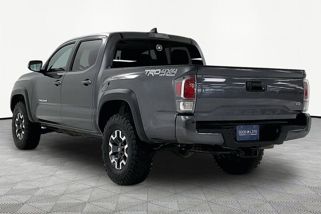 Used 2022 Toyota Tacoma TRD Off-Road w/ TRD Premium Off Road Package AWD/4WD image 4