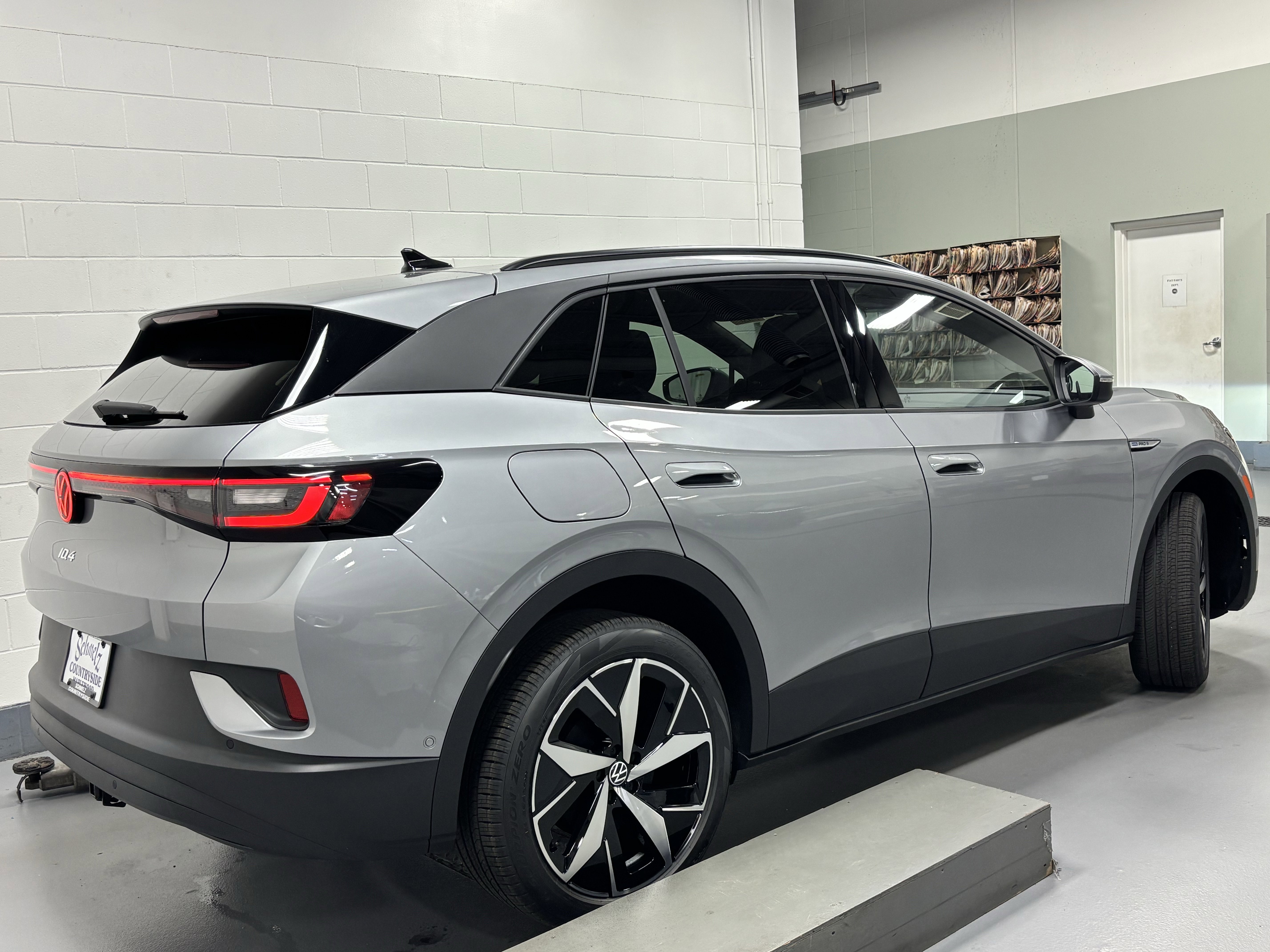 New 2025 Volkswagen ID.4 Pro S image 8