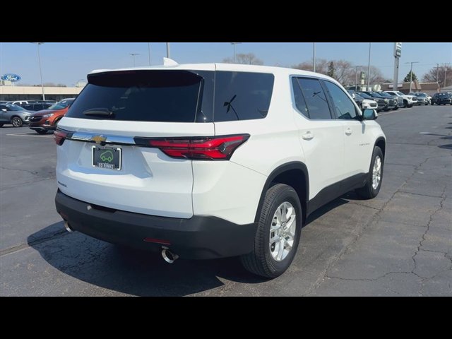 Certified 2023 Chevrolet Traverse LS w/ Safety Package FWD image 8