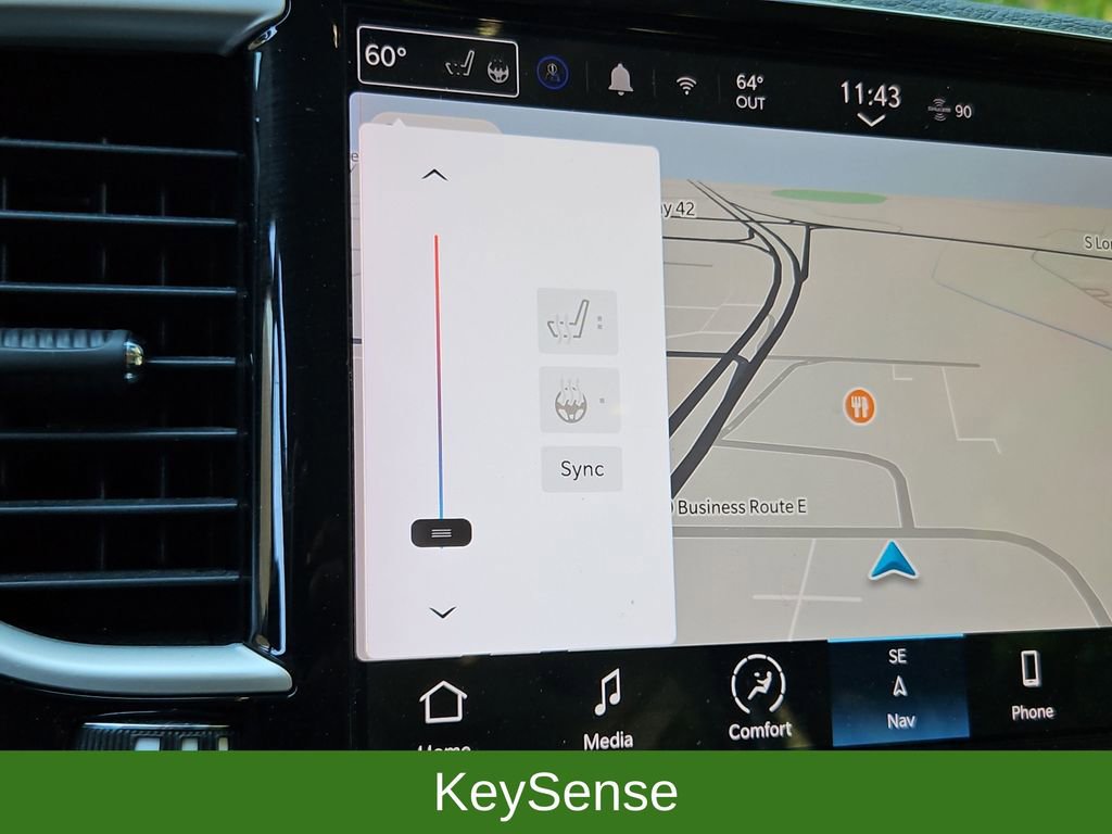 Used 2022 Chrysler Pacifica Touring-L w/ Uconnect Theater Family Group FWD image 21