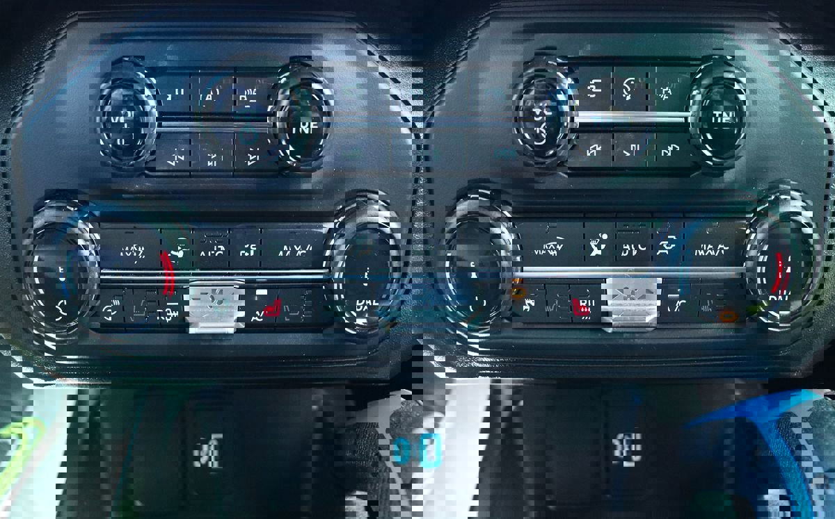 Used 2022 Ford Bronco Outer Banks image 58