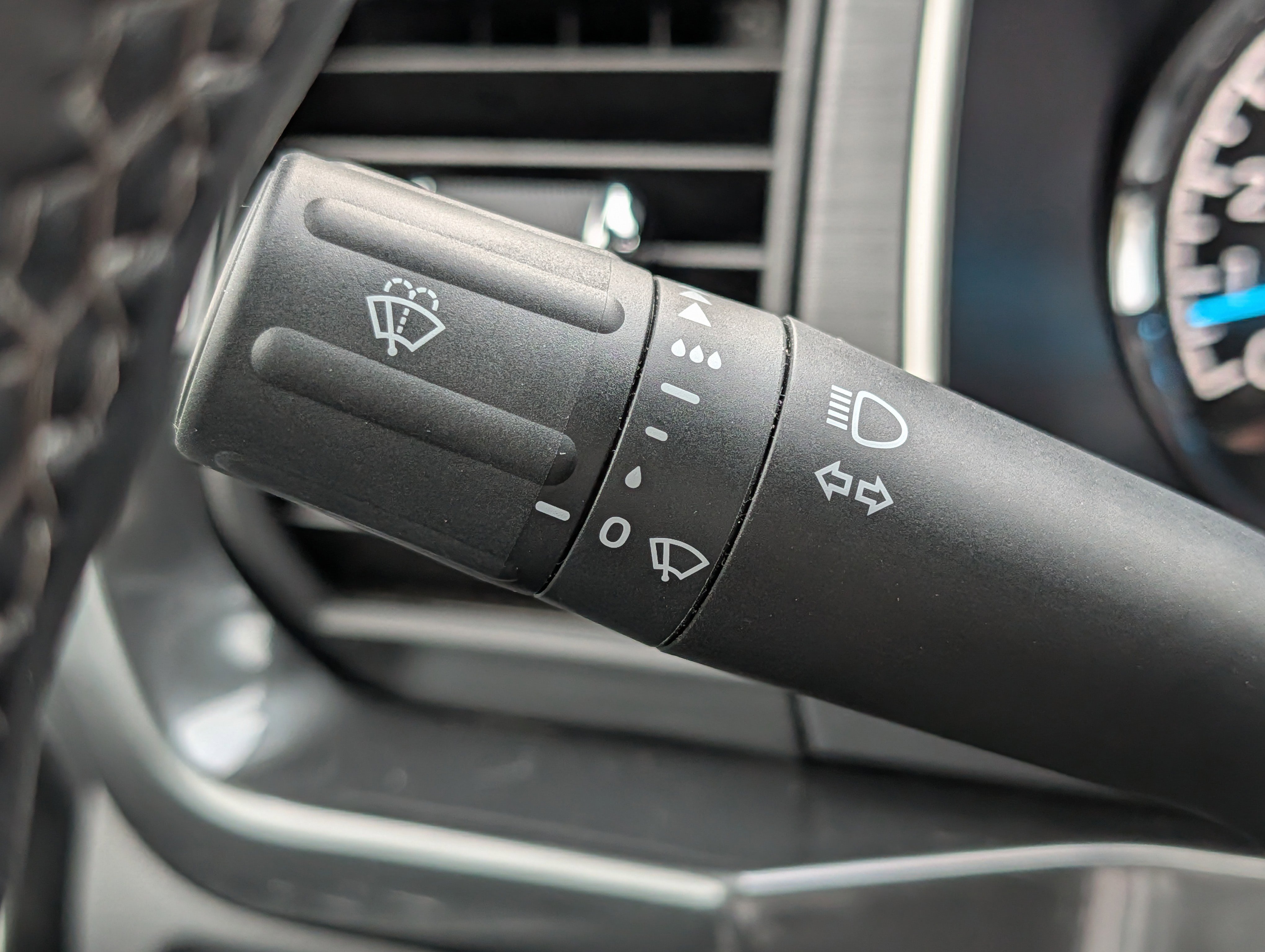 Used 2023 Ford F150 XLT w/ Equipment Group 302A High image 29