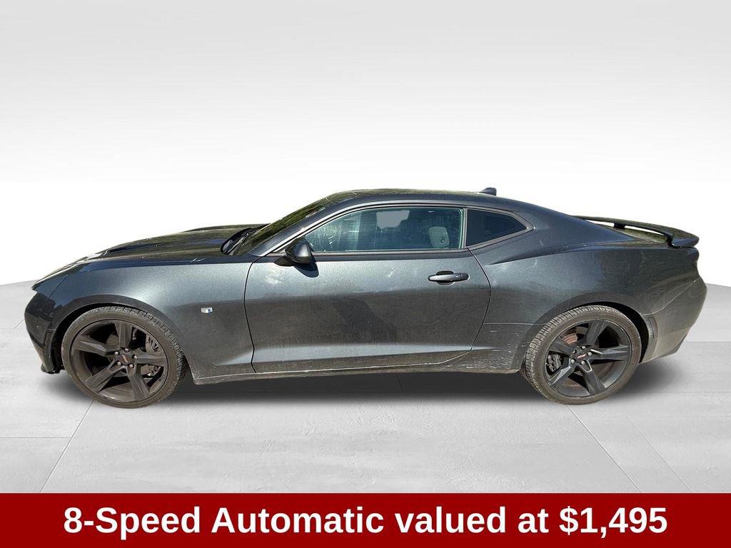 Used 2018 Chevrolet Camaro SS RWD image 3