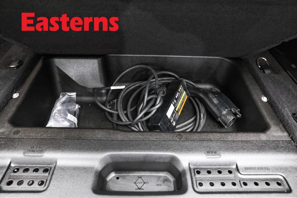 Used 2023 Jeep Wrangler Unlimited w/ Cold Weather Group image 7