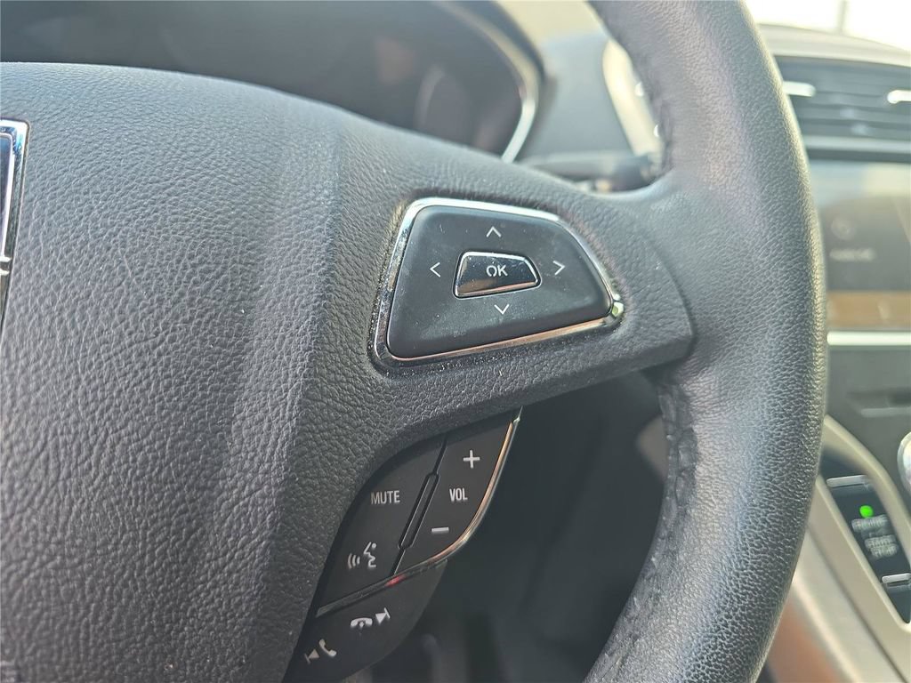 Used 2016 Lincoln MKX Premiere FWD image 21