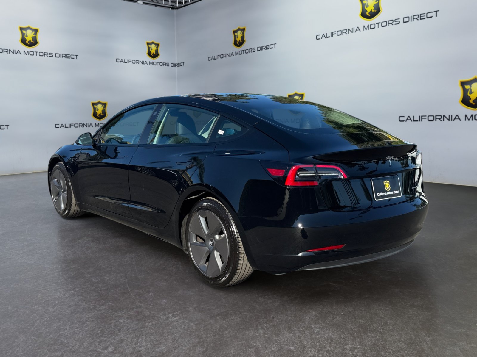 Used 2023 Tesla Model 3 Long Range AWD/4WD image 3