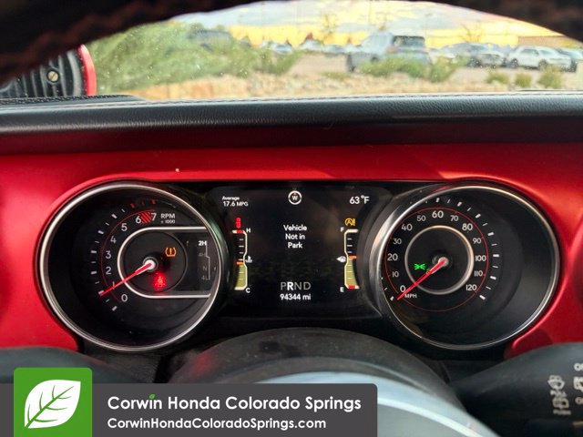 Used 2021 Jeep Wrangler Unlimited Rubicon AWD/4WD image 32