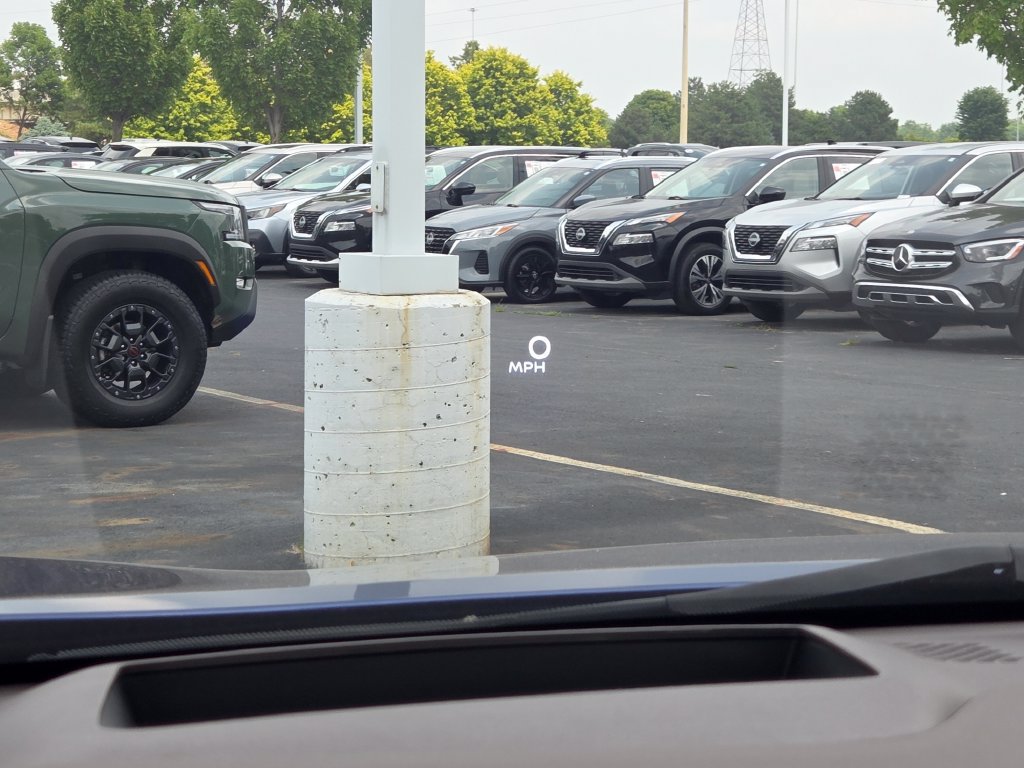 Used 2023 Nissan Rogue Platinum w/ Platinum Premium Package AWD/4WD image 11