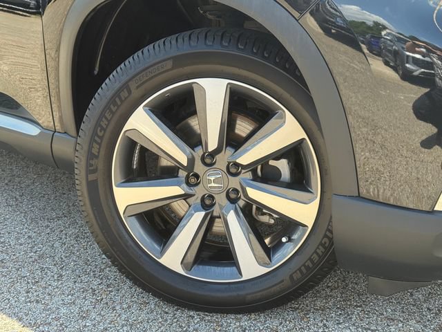 Used 2023 Honda Pilot Touring image 2