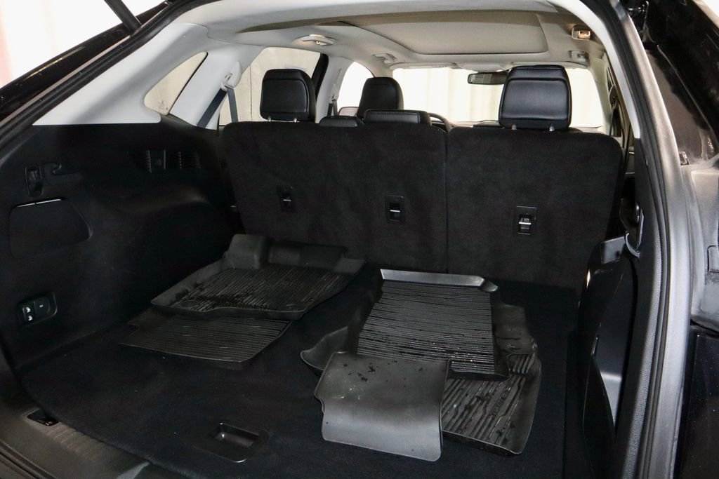 Certified 2024 Ford Edge SEL w/ Convenience Package AWD/4WD image 13