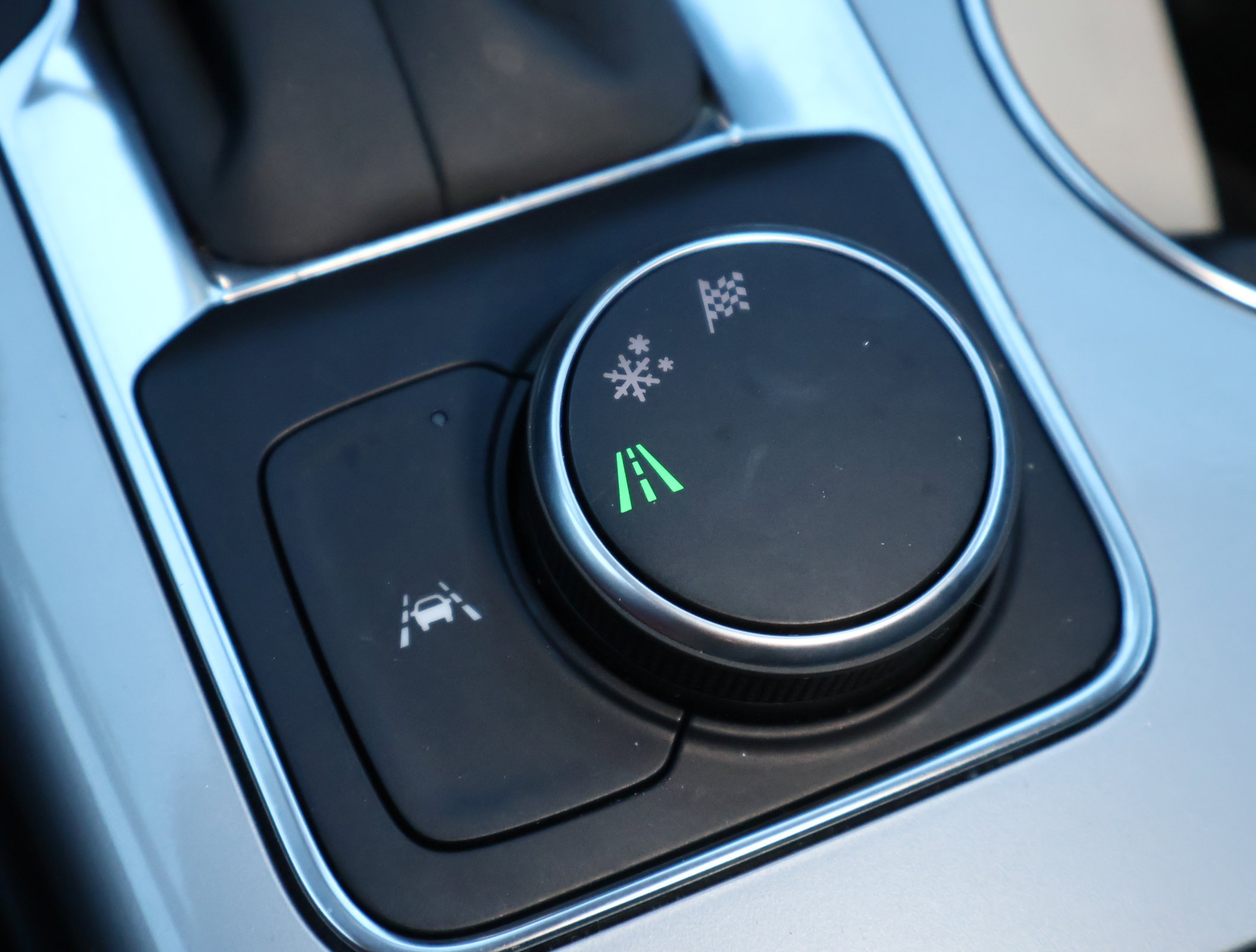 Certified 2024 Chevrolet Blazer LT w/ Convenience Package image 20