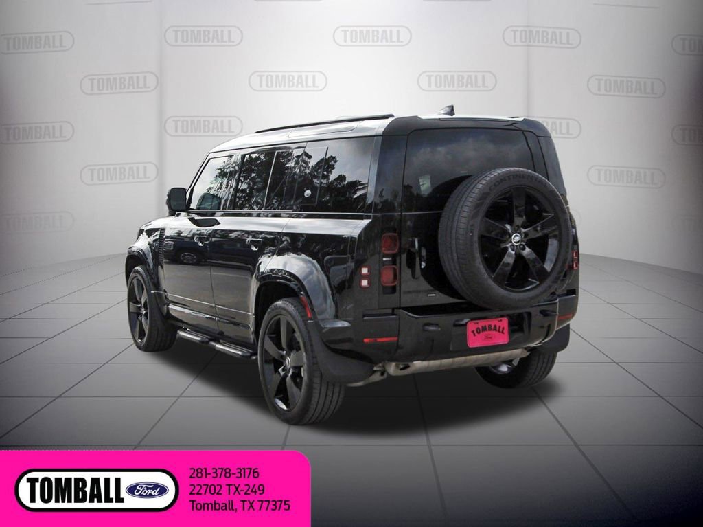 Used 2023 Land Rover Defender 110 X-Dynamic SE image 5