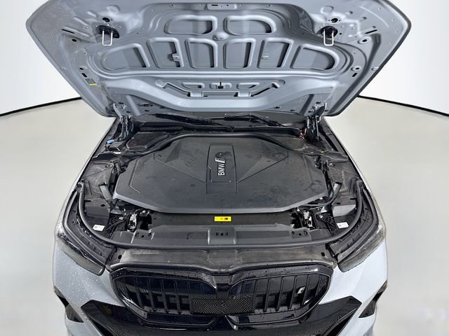 Used 2024 BMW i5 eDrive40i w/ M Sport Package image 28