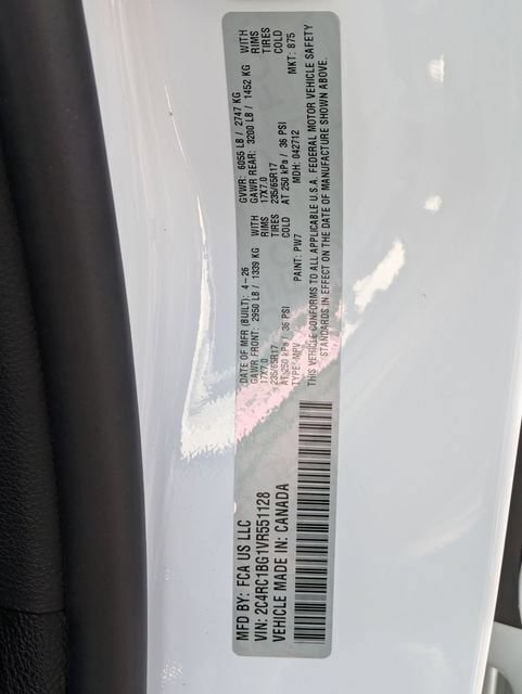 New 2027 Chrysler Pacifica Select FWD image 38
