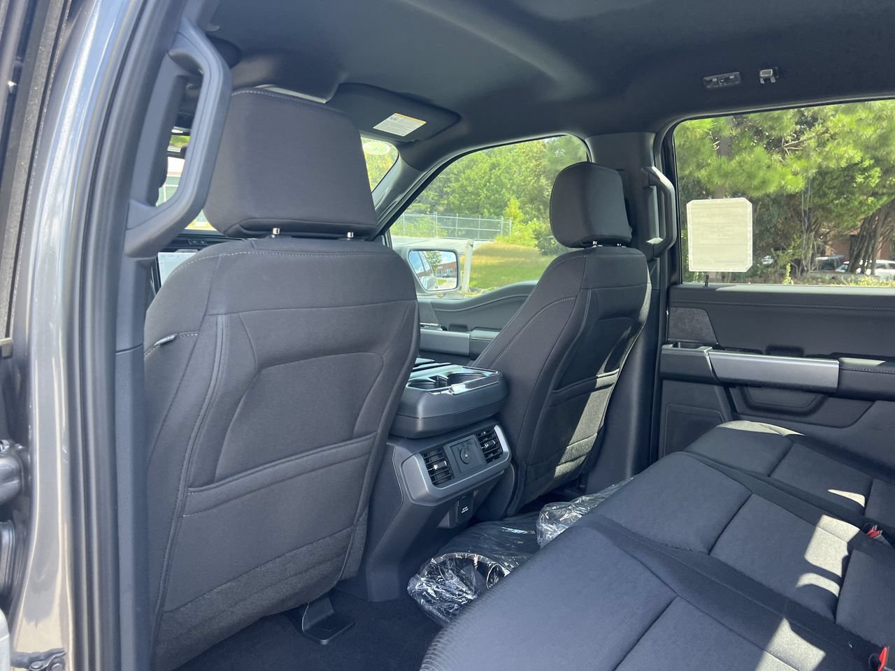 New 2026 Ford F150 XLT w/ Equipment Group 302A MID AWD/4WD image 18