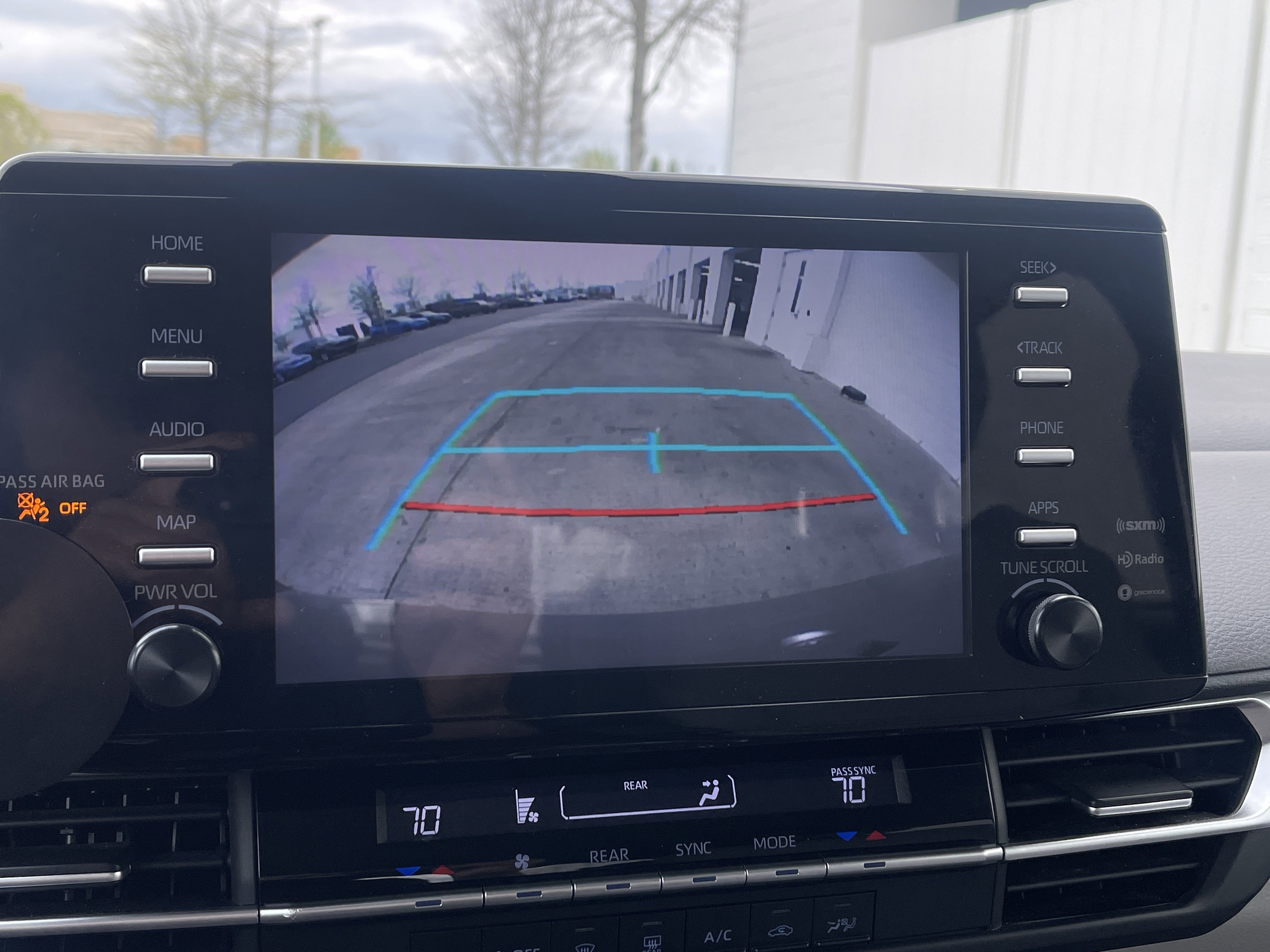 Used 2021 Toyota Sienna LE image 14
