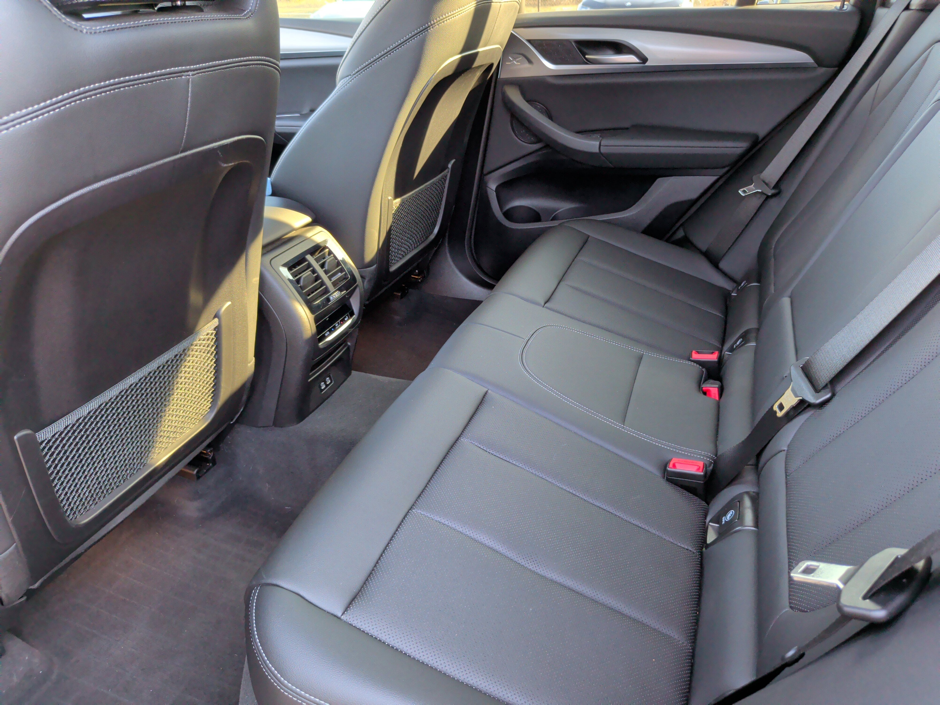 Certified 2024 BMW X3 xDrive30i w/ Convenience Package image 36