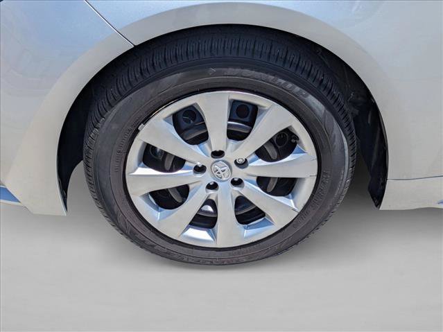 Certified 2025 Toyota Corolla LE FWD image 22
