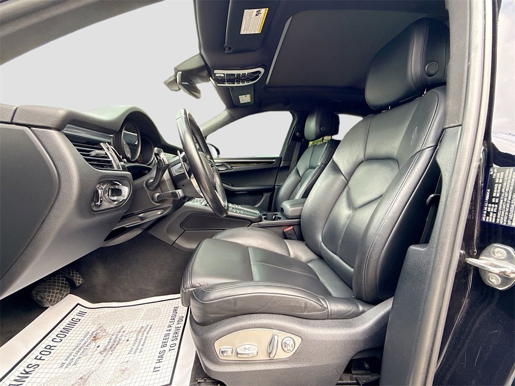Used 2021 Porsche Macan S image 23