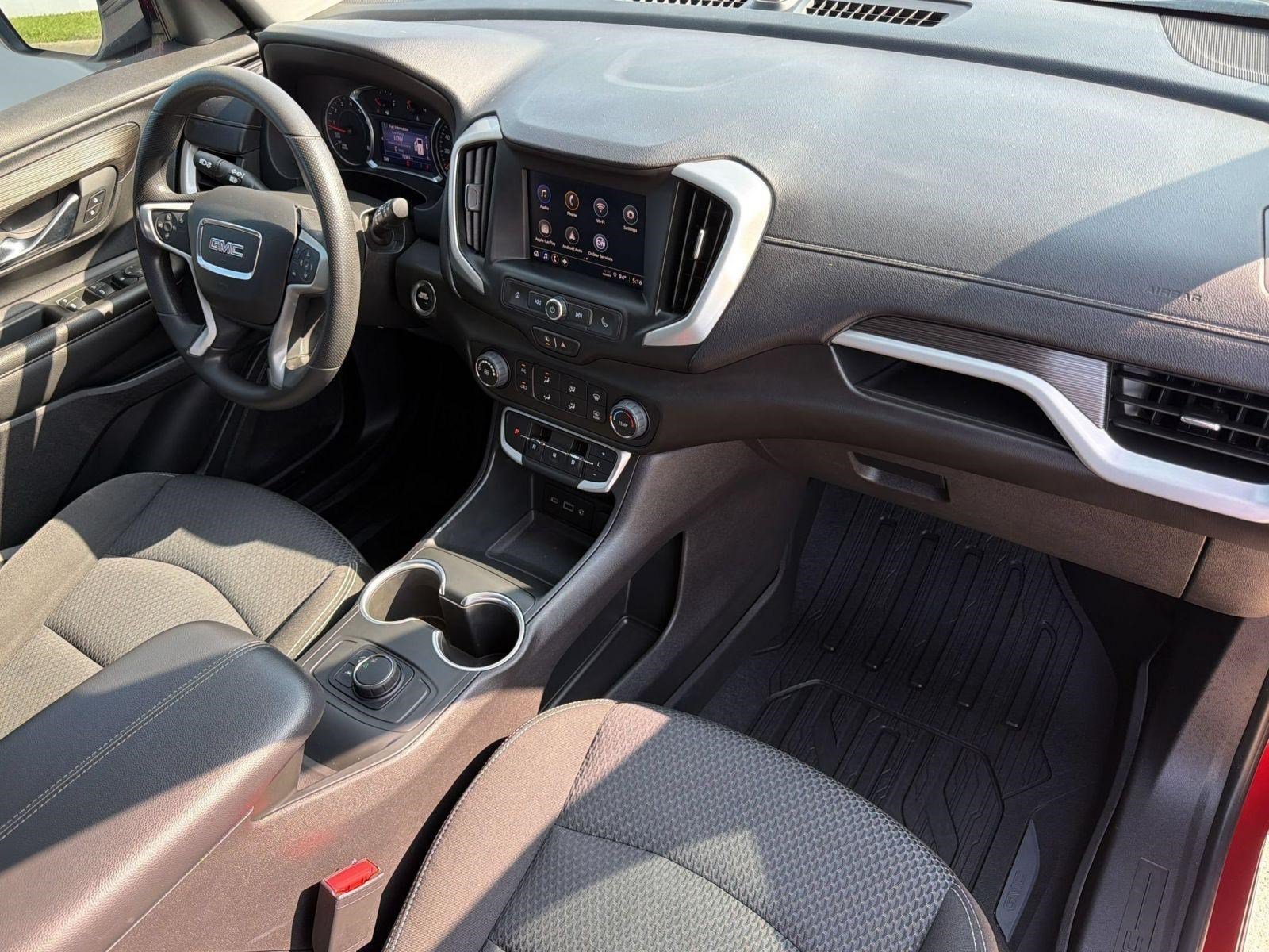 Used 2022 GMC Terrain SLE FWD image 28