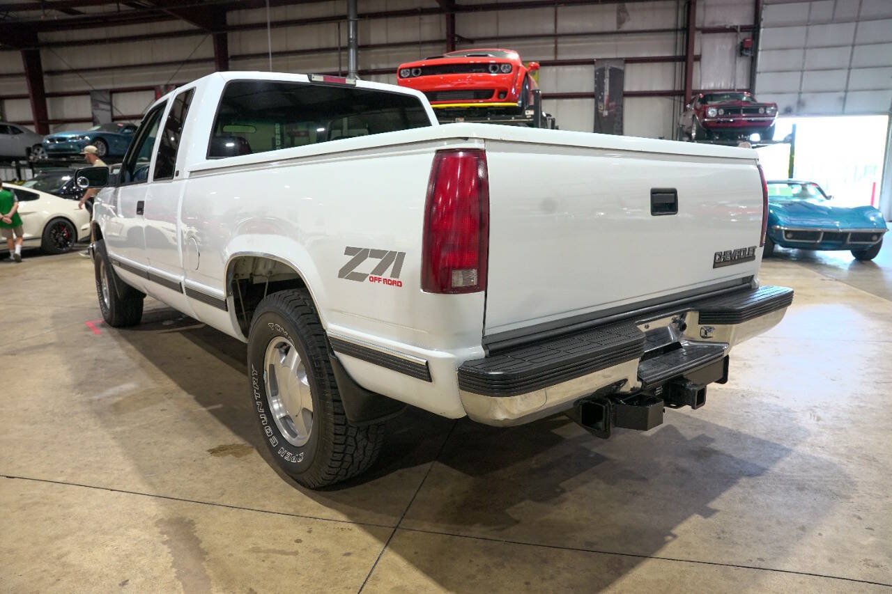 Used 1998 Chevrolet Silverado 1500 4x4 Extended Cab w/ Preferred Equipment Group 2 image 6