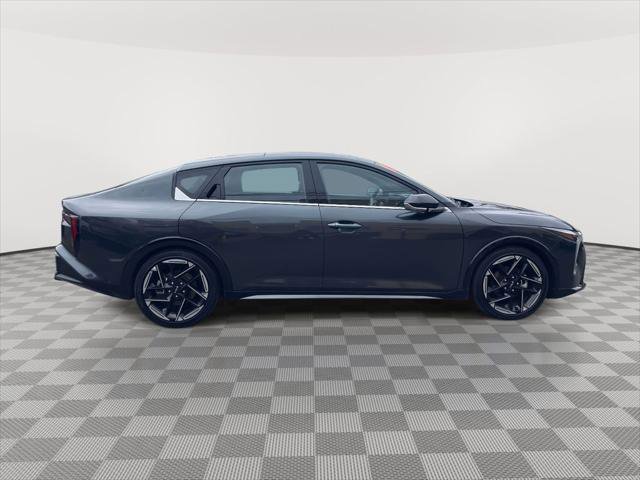 Used 2025 Kia K4 GT-Line w/ GT-Line Premium Package image 4