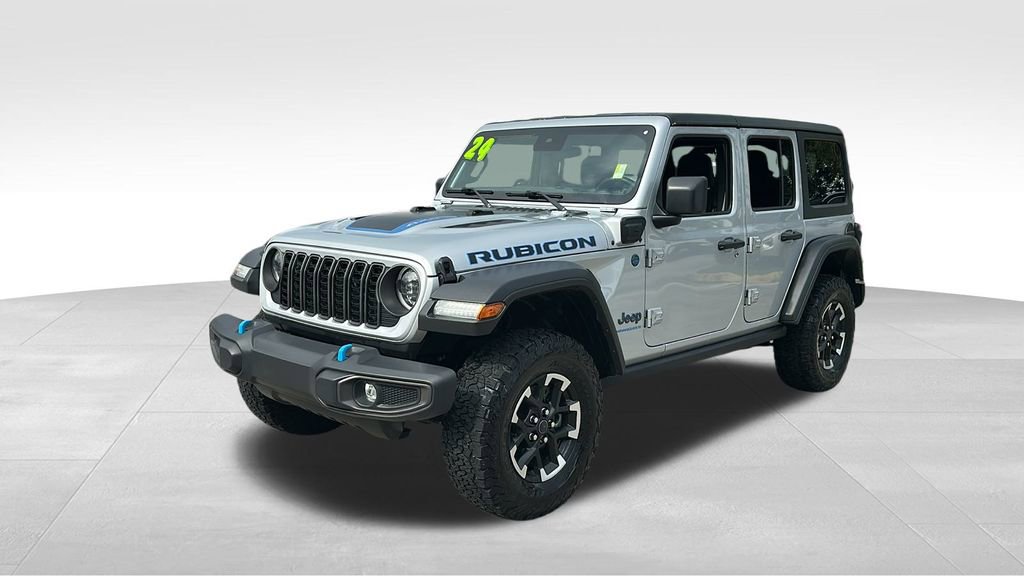 Used 2024 Jeep Wrangler Unlimited Rubicon 4xe image 3