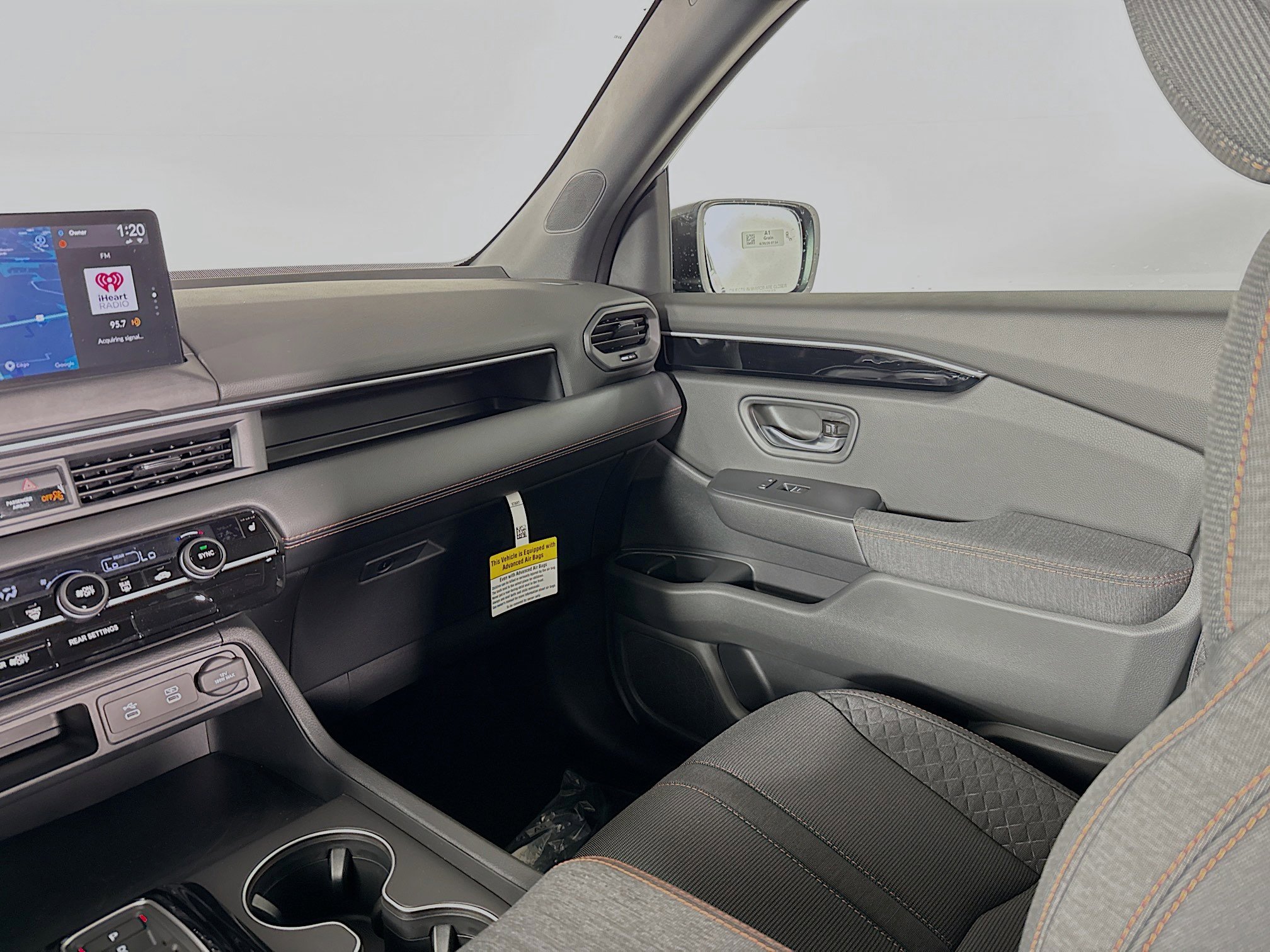 New 2026 Honda Pilot Sport image 28