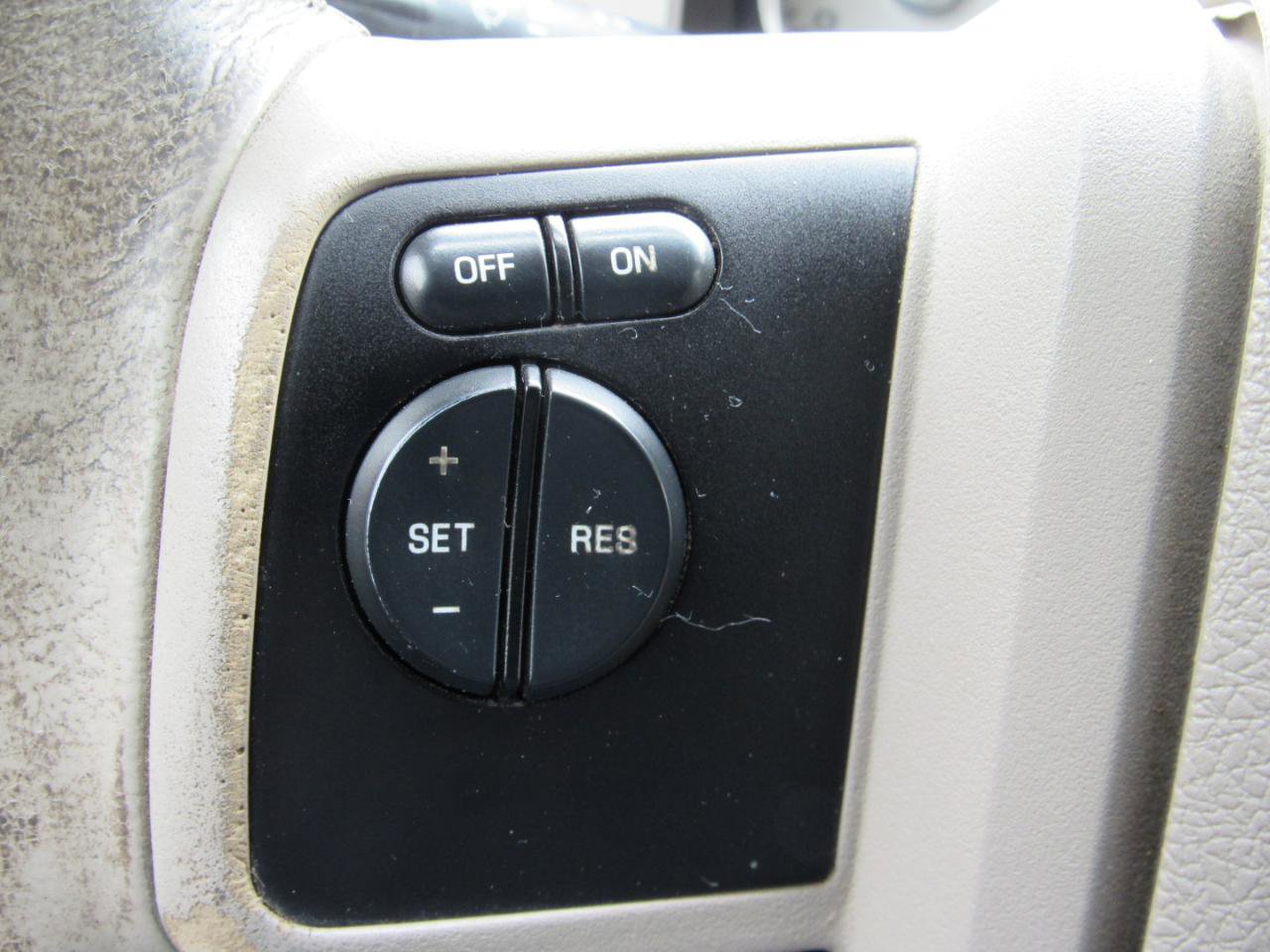 Used 2009 Ford F250 XL AWD/4WD image 22