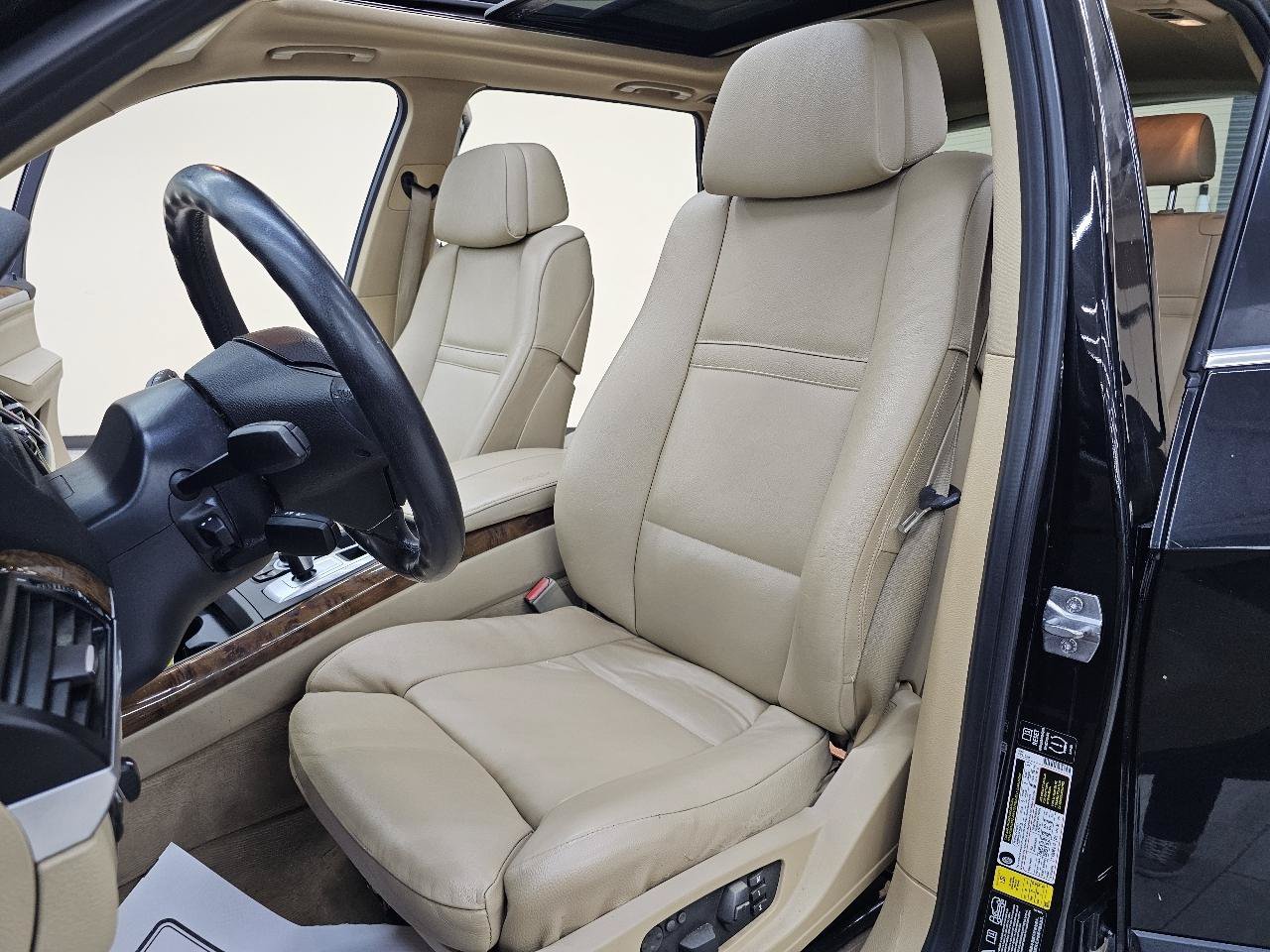 Used 2013 BMW X5 xDrive50i AWD/4WD image 16
