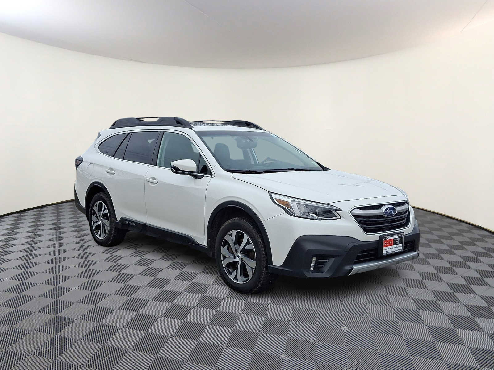 Used 2020 Subaru Outback Limited image 4