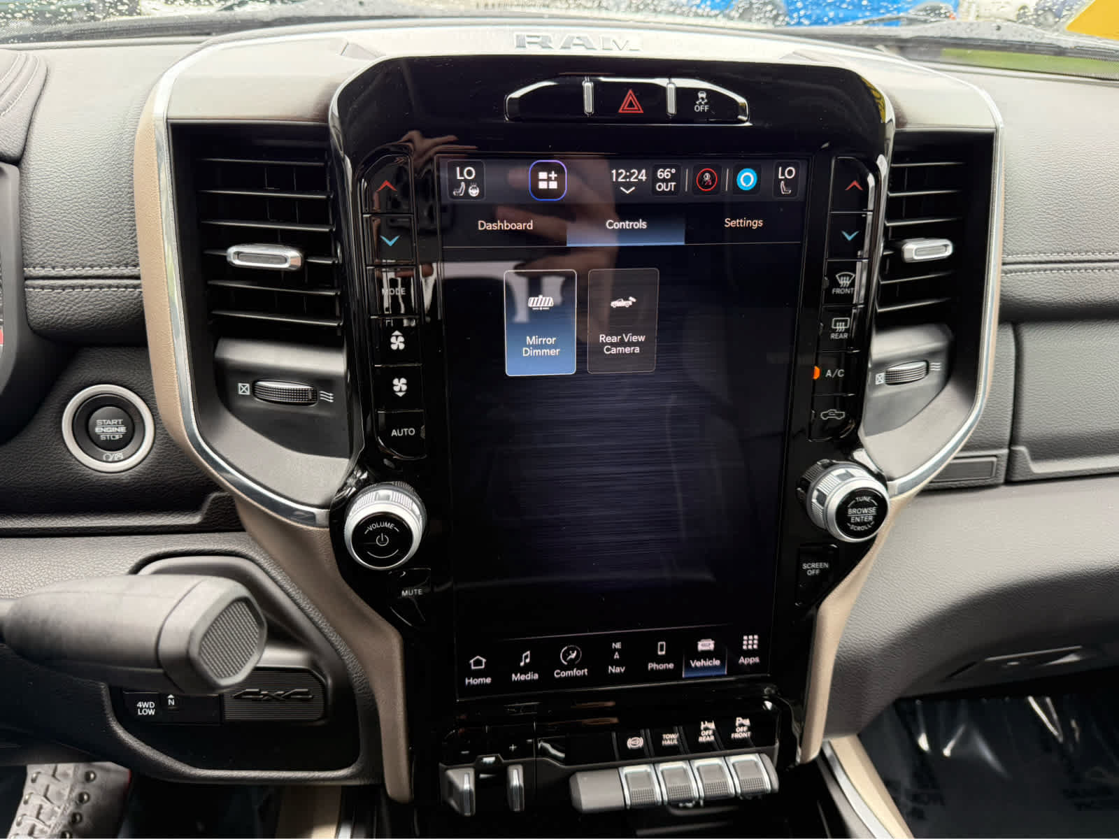 Used 2023 RAM 3500 Laramie AWD/4WD image 22