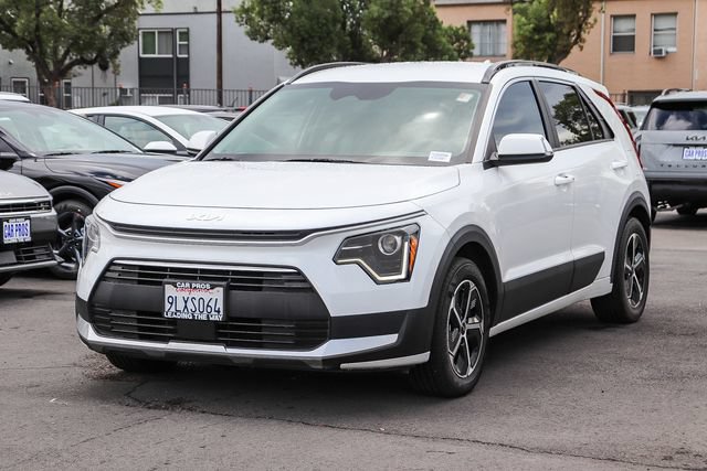 Used 2024 Kia Niro EX FWD image 4