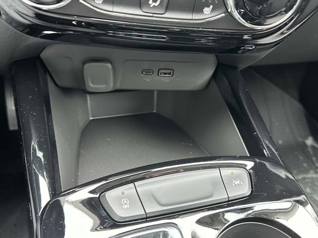 New 2025 Chevrolet Trax LT w/ Driver Confidence Package image 26