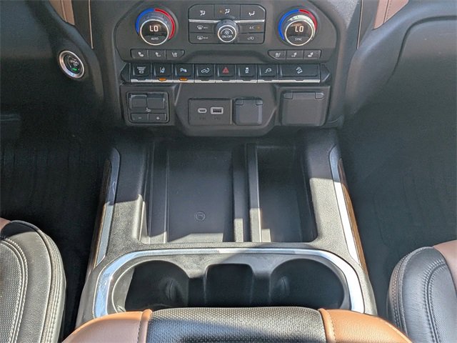 Used 2020 Chevrolet Silverado 2500 High Country w/ Z71 Off-Road Package image 19