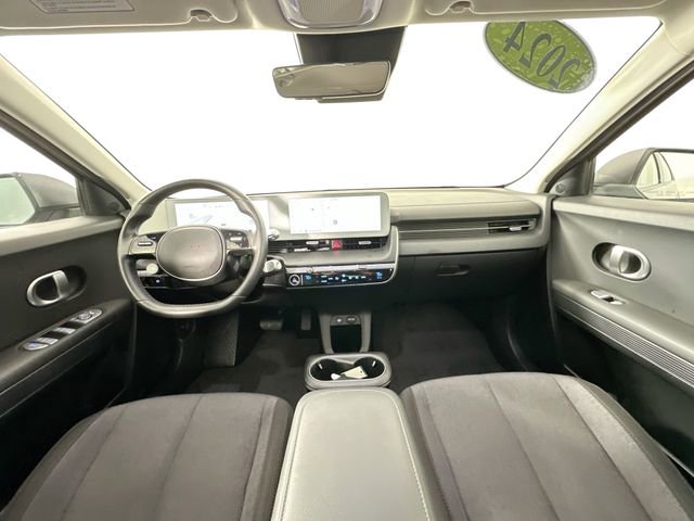 Used 2024 Hyundai Ioniq 5 SEL image 3