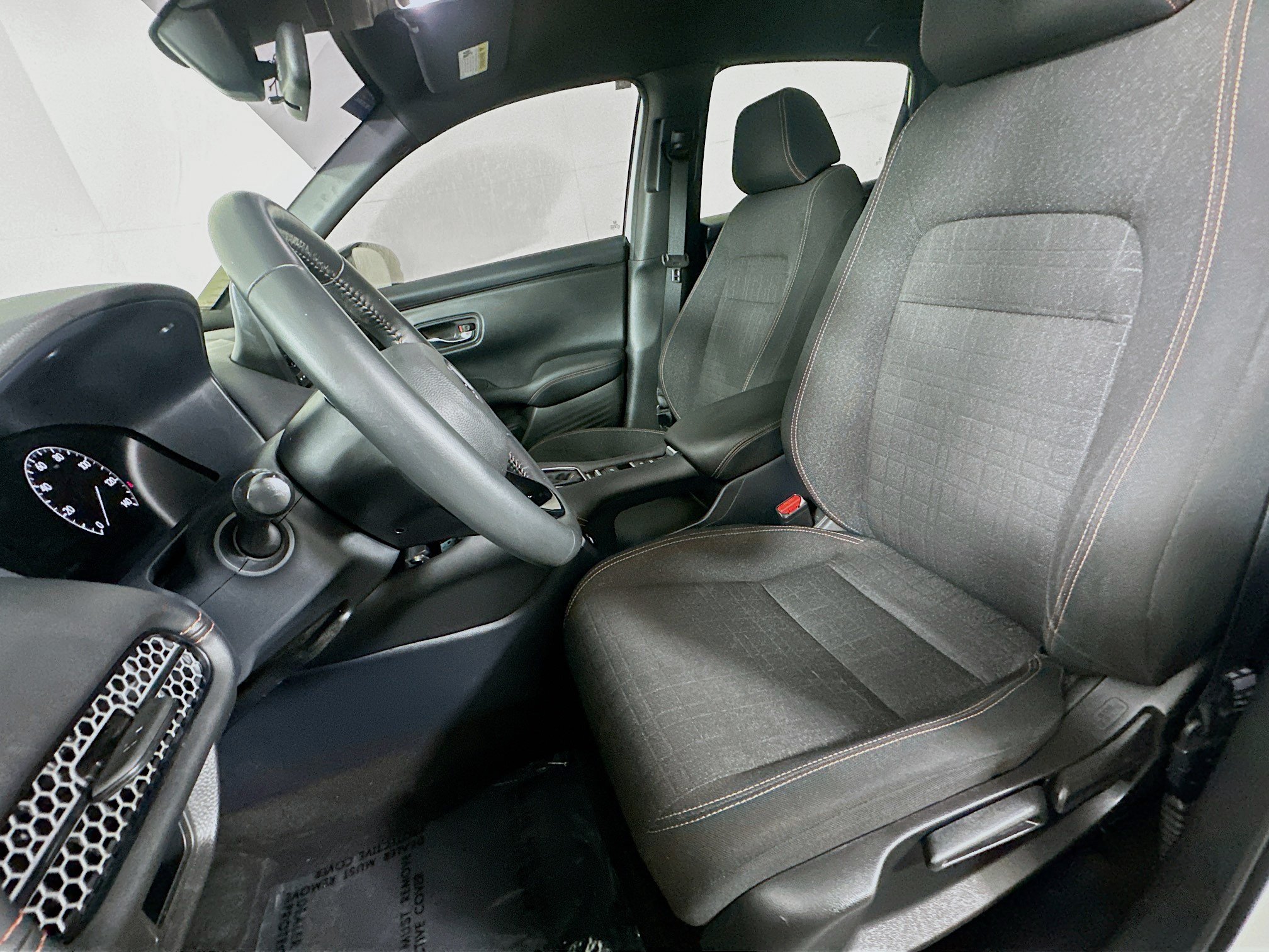 Certified 2023 Honda HR-V Sport image 16
