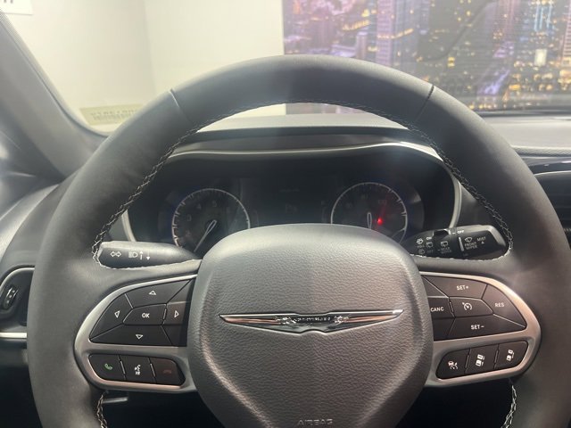 New 2025 Chrysler Voyager LX image 11